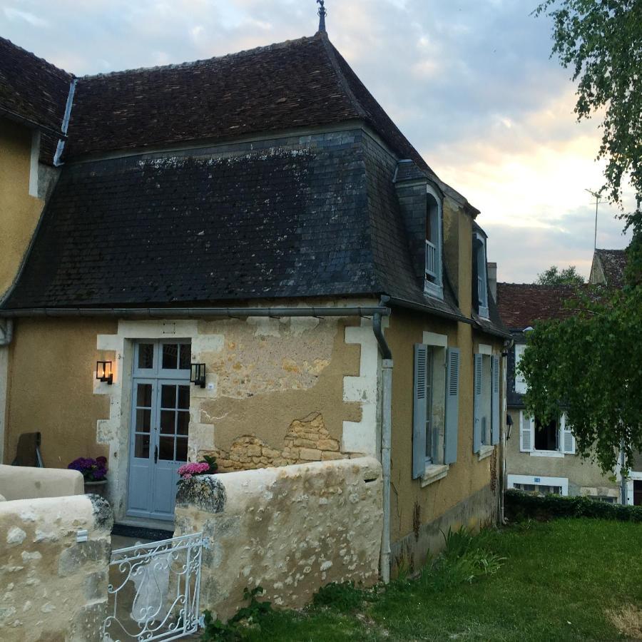 Maison De Charme Au Coeur Du Blanc, Avec Spa Et Jardin Villa Le Blanc Luaran gambar